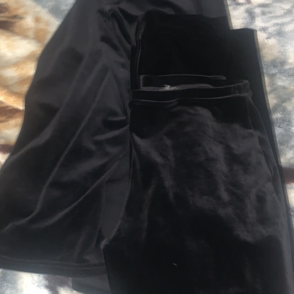 From New Too Worn Once In Great Condition - image 8